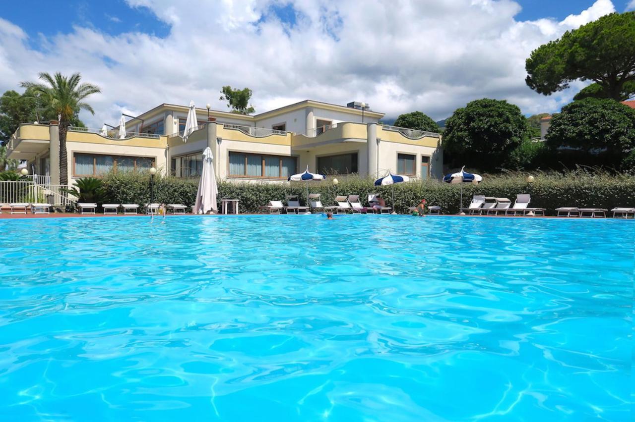Club Residence La Castellana Belvedere Marittimo Esterno foto